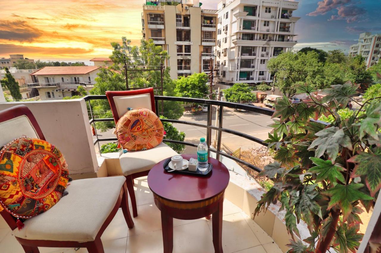 Crestmont Ashapurna Jaipur, Banipark Hotel Exterior foto
